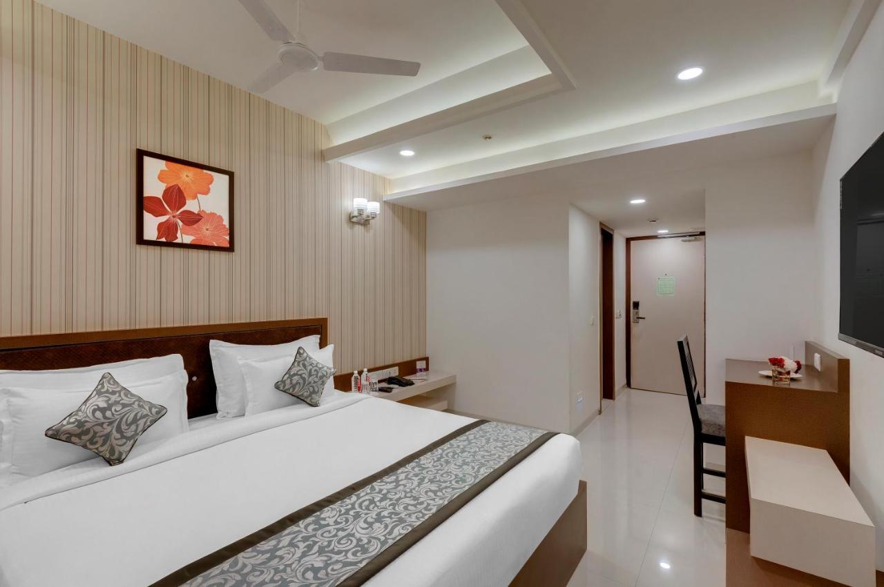 Hotel Click Collection Jaipur, Sindhi Camp Esterno foto